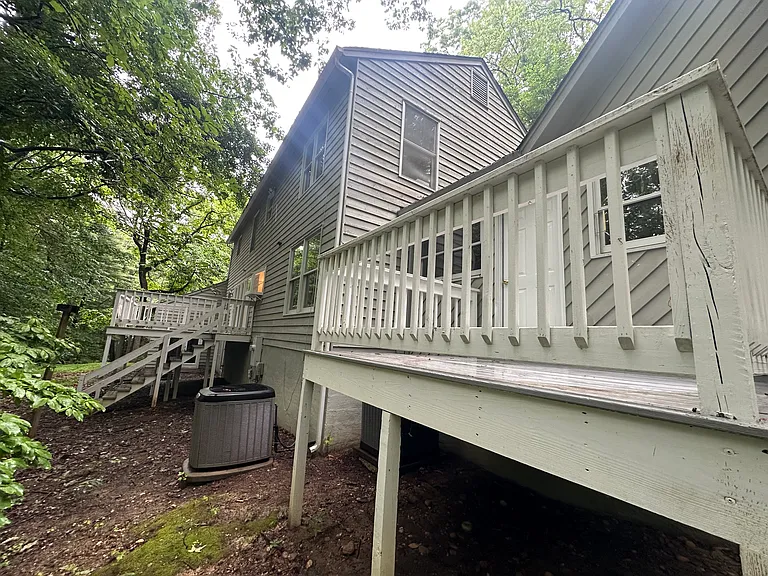 3040 Middlewood Rd — Photo 11