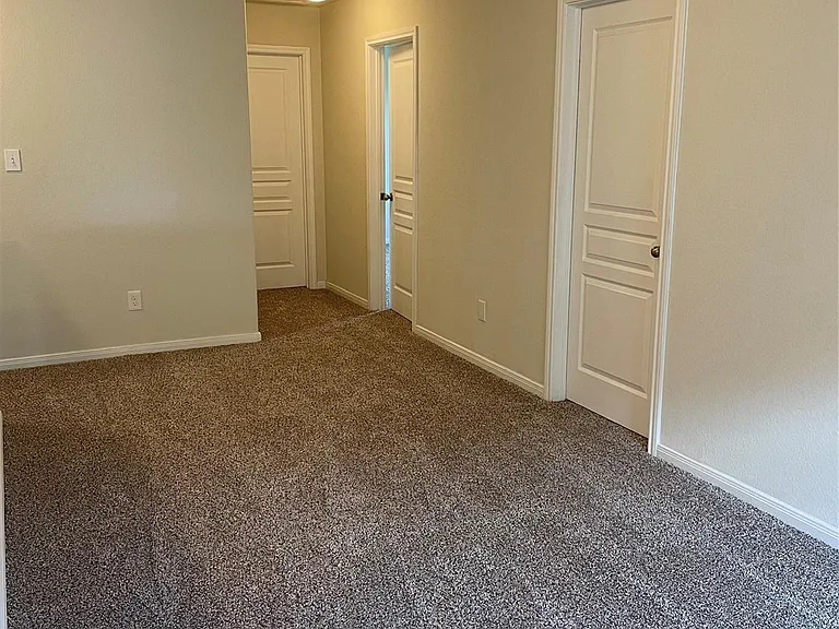 2522 Bedrock Ln — Photo 23