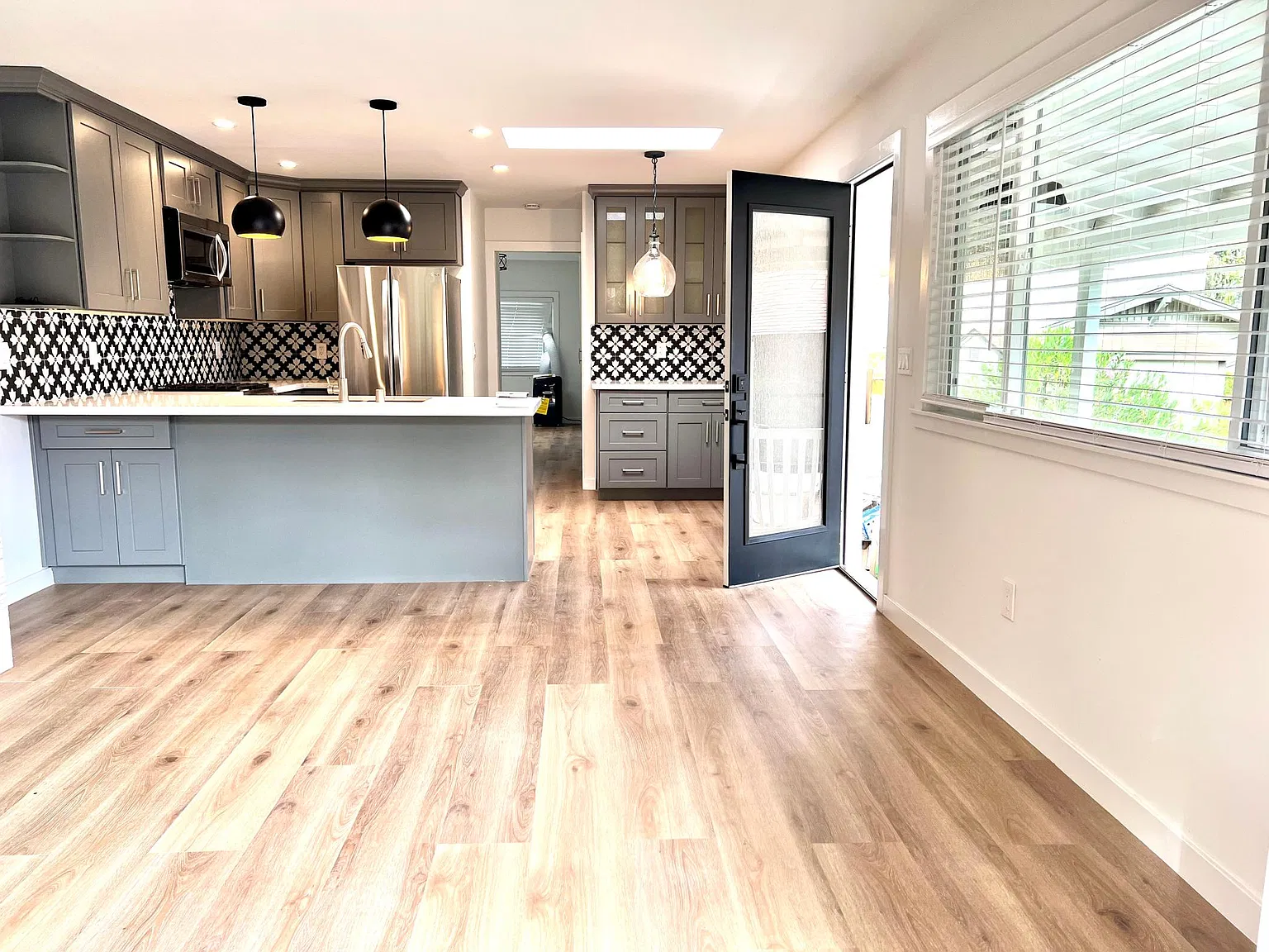41 Walnut Ave — Photo 3