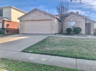 3460 Hidden Canyon Rd, Roanoke, TX 76262