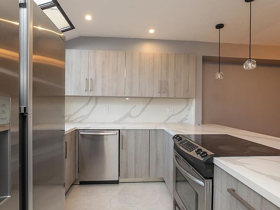 3rd image of 155 California Ave APT G202