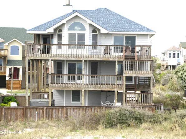 721 Crown Point Circle, Corolla, NC 27927