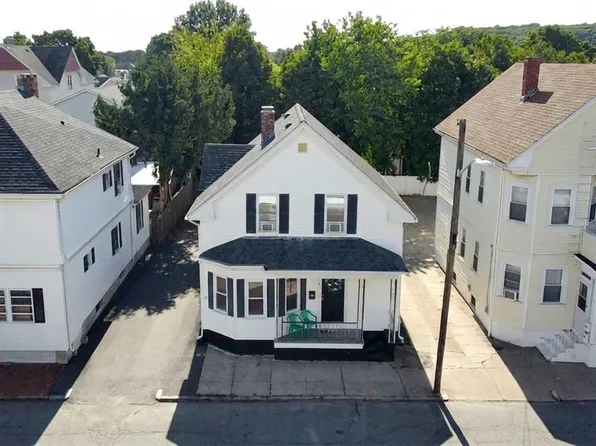 51 Barrows St, Providence, RI 02909