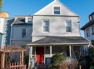 1022 Beach 22 St, Far Rockaway, NY 11691