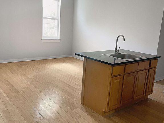 2nd image of 2500 N 12th St Floor 2