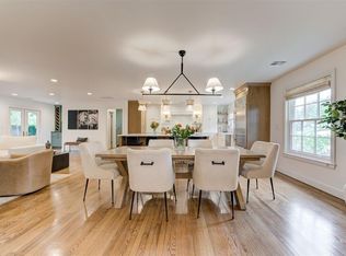 1118 Glenwood Ave, Nichols Hills, OK 73116