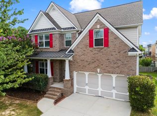 123 Lynnfield Cir, Lawrenceville, GA 30045