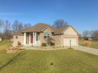 57565 Sumac Ct, Elkhart, IN 46516