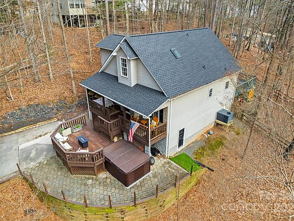 5th image of 25058 Timberlake Dr