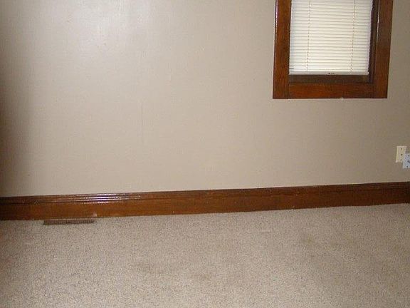 4th image of 121 S Missouri Ave