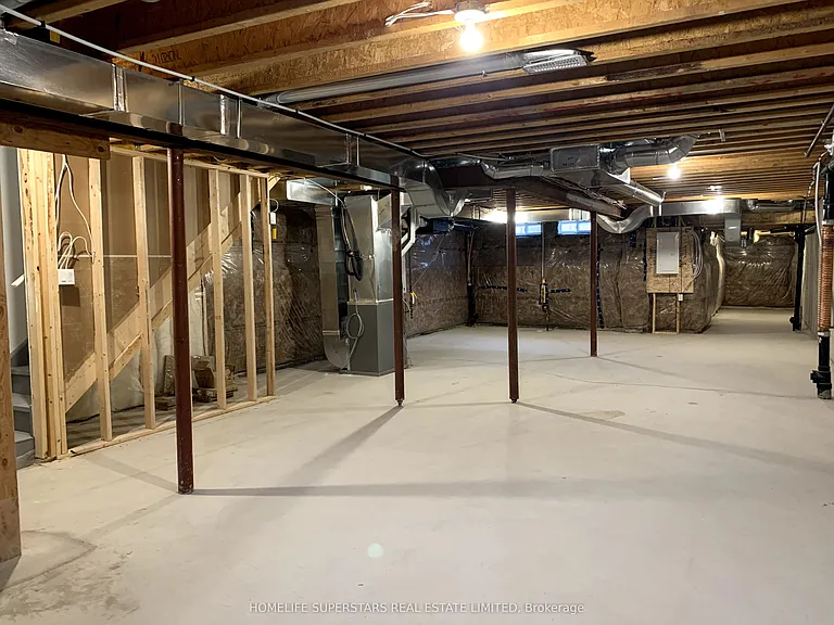 220 Farley Rd #1 — Photo 38