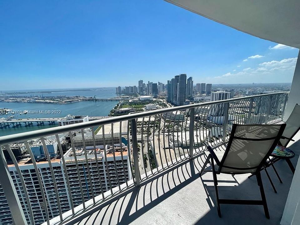 1st image of 1750 N Bayshore Dr APT 5504