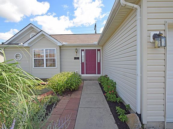 3rd image of 110 Keswick Dr
