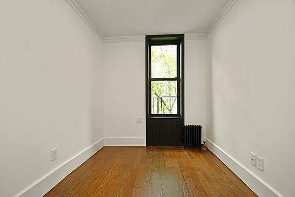 Rented by Bold New York | media 46