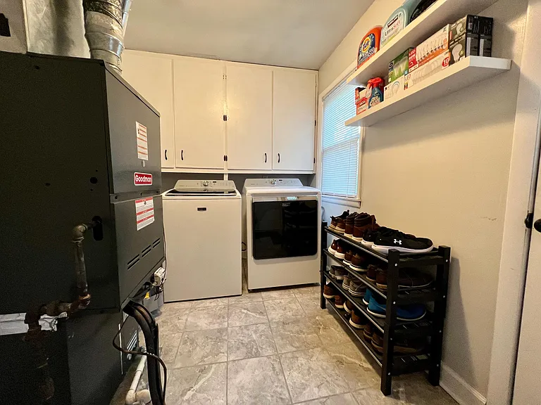 224 N Prince Ln — Photo 21