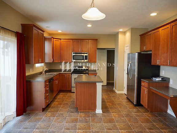 4th image of 6475 Elm Hurst Dr