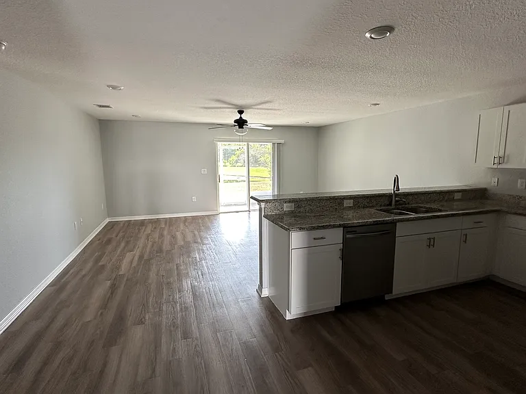2920 Fieldwood Cir — Photo 3