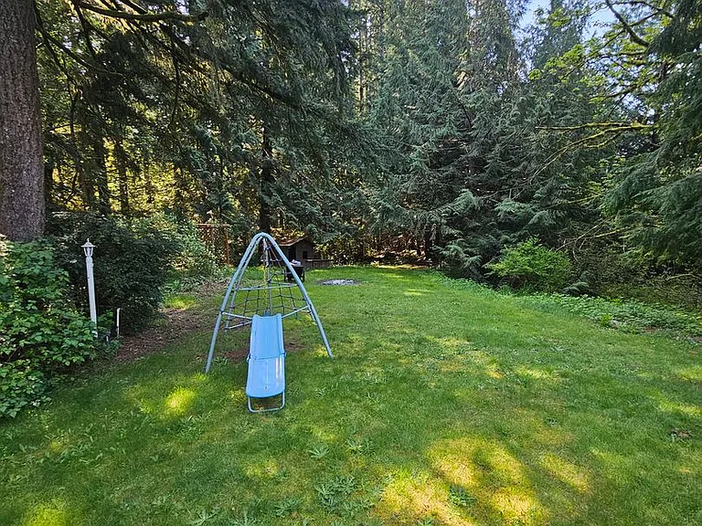 1574 SE Nylace Ln — Photo 4