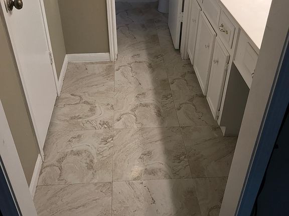 2nd image of 15610 Canterbury Forest Dr