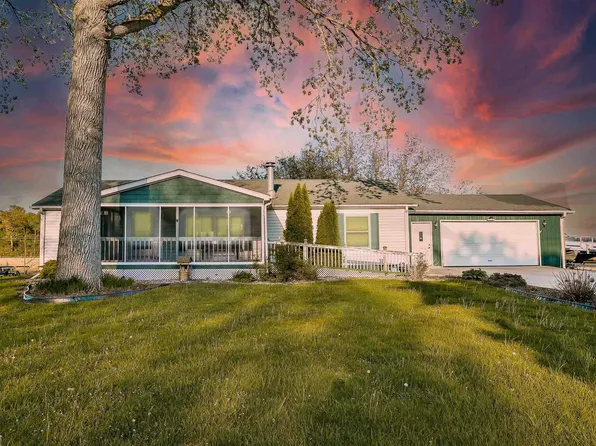 2828 N Williamson Dr, Warsaw, IN 46582