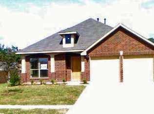 700 Spice St, Desoto, TX 75115