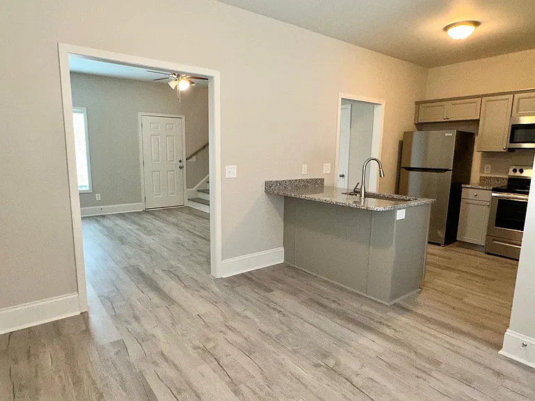 2879B Jubilee Dr — Photo 7