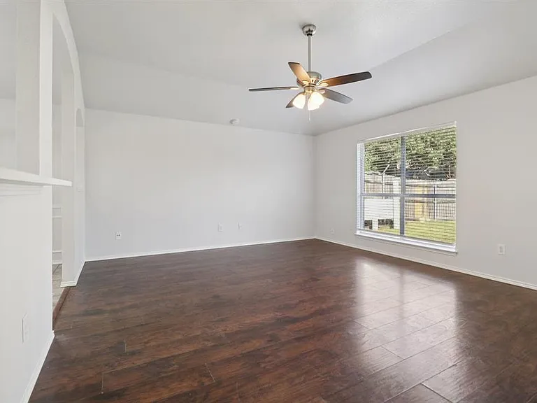 4937 Spur Ridge Ct #4937 — Photo 13