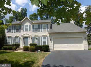 12158 Hayfield Ct, Bristow, VA 20136