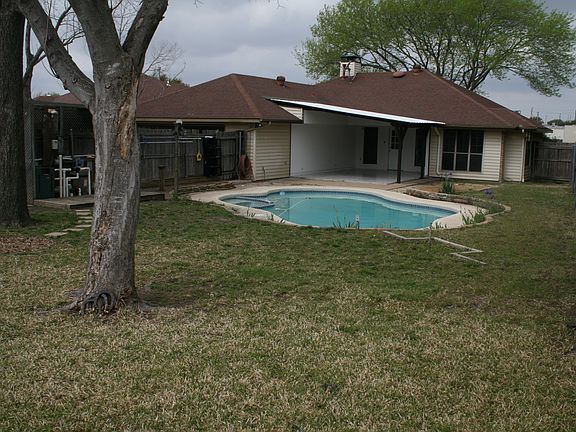 5th image of 314 N Winding Oaks Dr