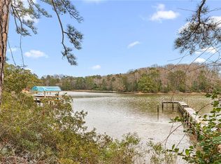 3795 Cedar Bush Rd, Hayes, VA 23072