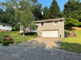 4246 Buchanan Rd, Steubenville, OH 43953