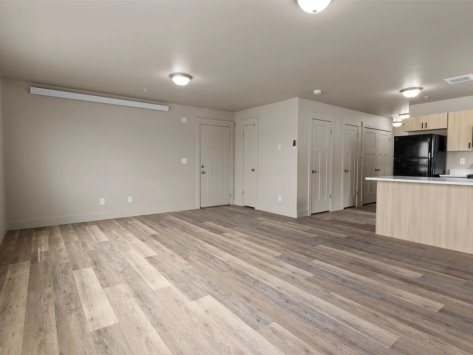 3573 Colt Cir