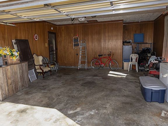2nd image of 503 Birmingham Rd