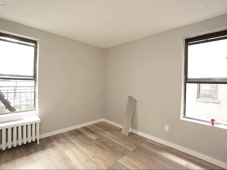 838 Riverside Dr #3A — Photo 4