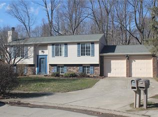 1516 Lansdowne Rd, Indianapolis, IN 46234