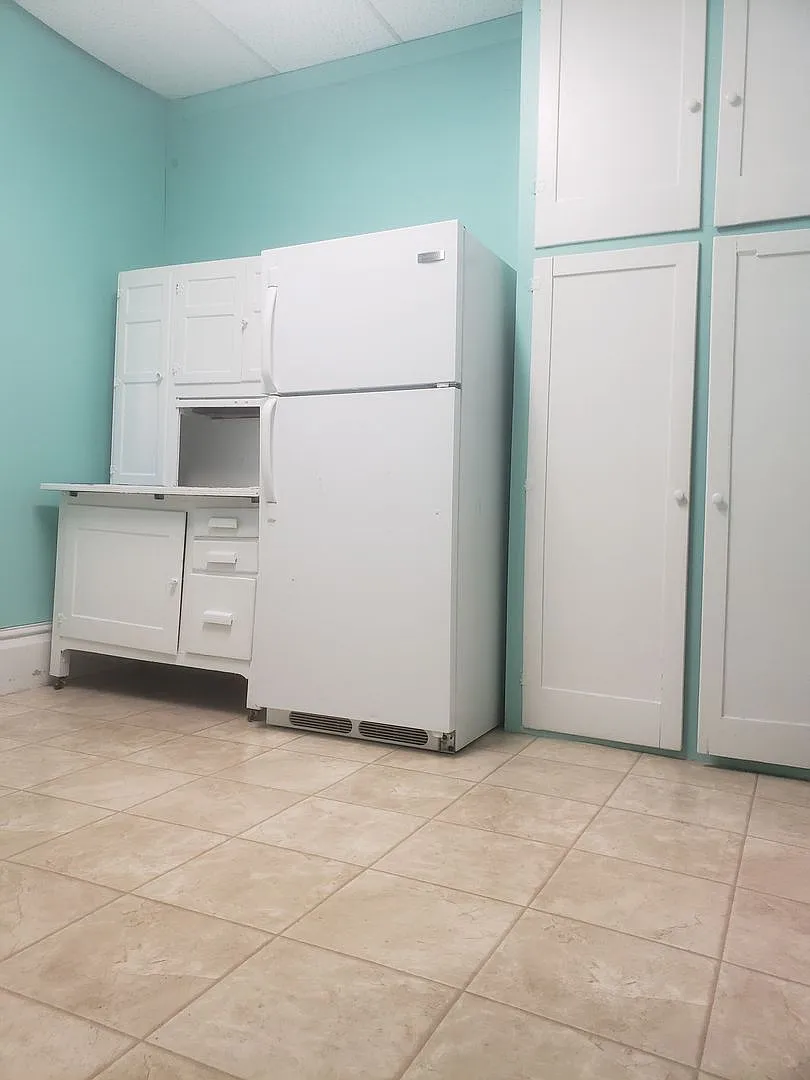 528 South Warren Avenue — Photo 3