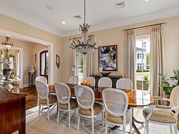 5th image of 2900 Pargoud Blvd