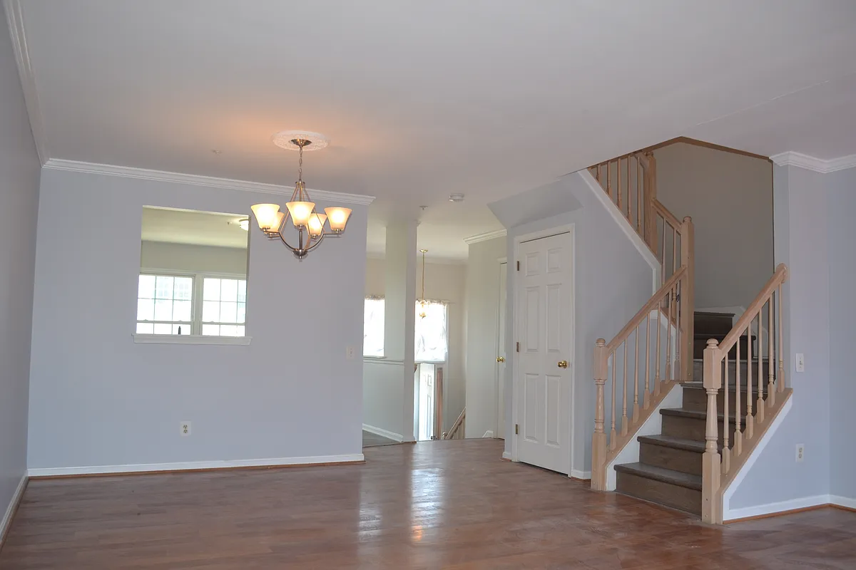 Building Photo - 7104 Collinsworth Pl