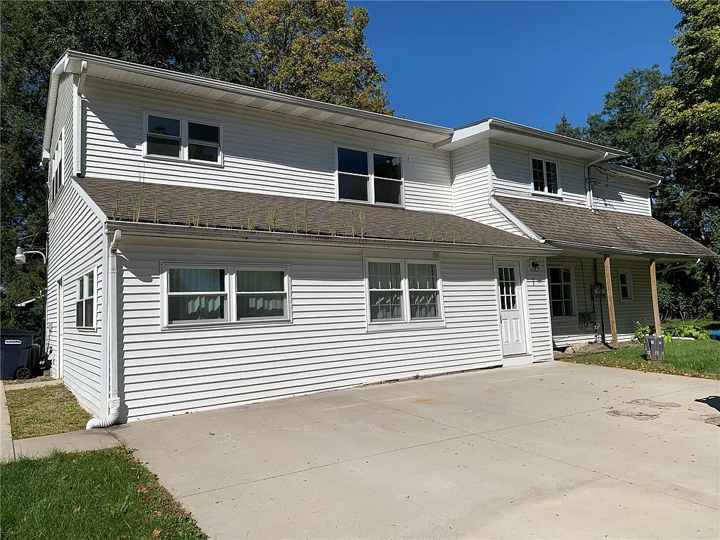 82 South Ave — Photo 1