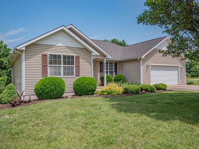 1556 County Road 2375, Moberly, MO, 65270
