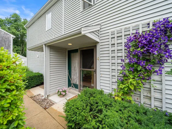 4 Barberry Mew UNIT 4, Sandwich, MA 02563