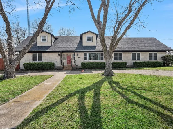 509 W Highland St, West, TX 76691