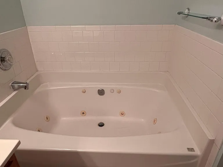 30 Amberstone Ct #30H — Photo 19
