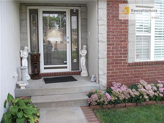 VIEW OF FRONT ENTRY