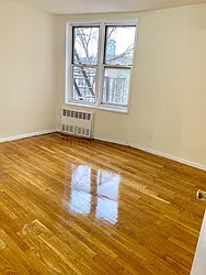 Rented by Roberto Guilbet, LREB