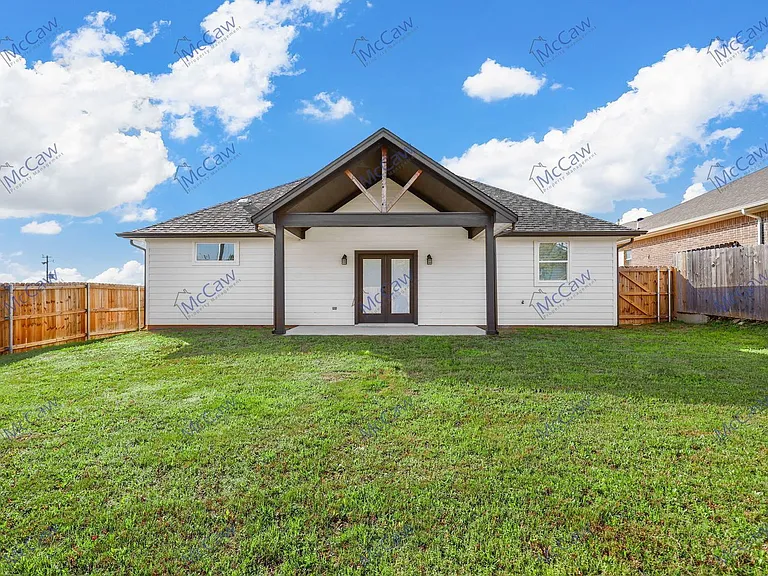 2524 Creek Dr — Photo 19