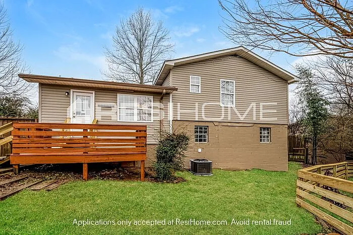 5088 Rick Dr — Photo 12