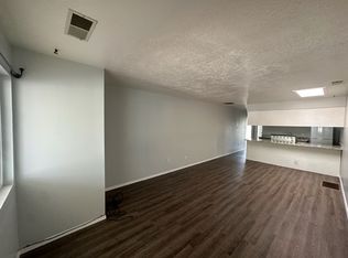 11811 Menaul Blvd NE APT 6, Albuquerque, NM 87112
