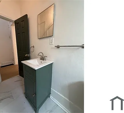 2429 Griffiths Ave — Photo 14