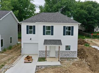 3921 Bragg Ct, Columbia, MO 65202